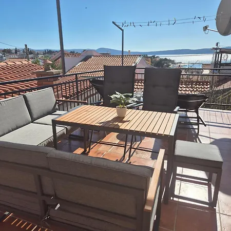 Milan & Staka Apartman Selce