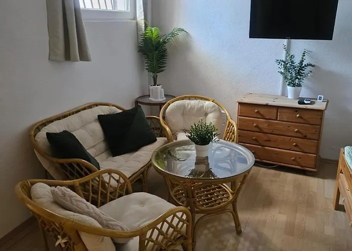 Milan & Staka Apartment Selce